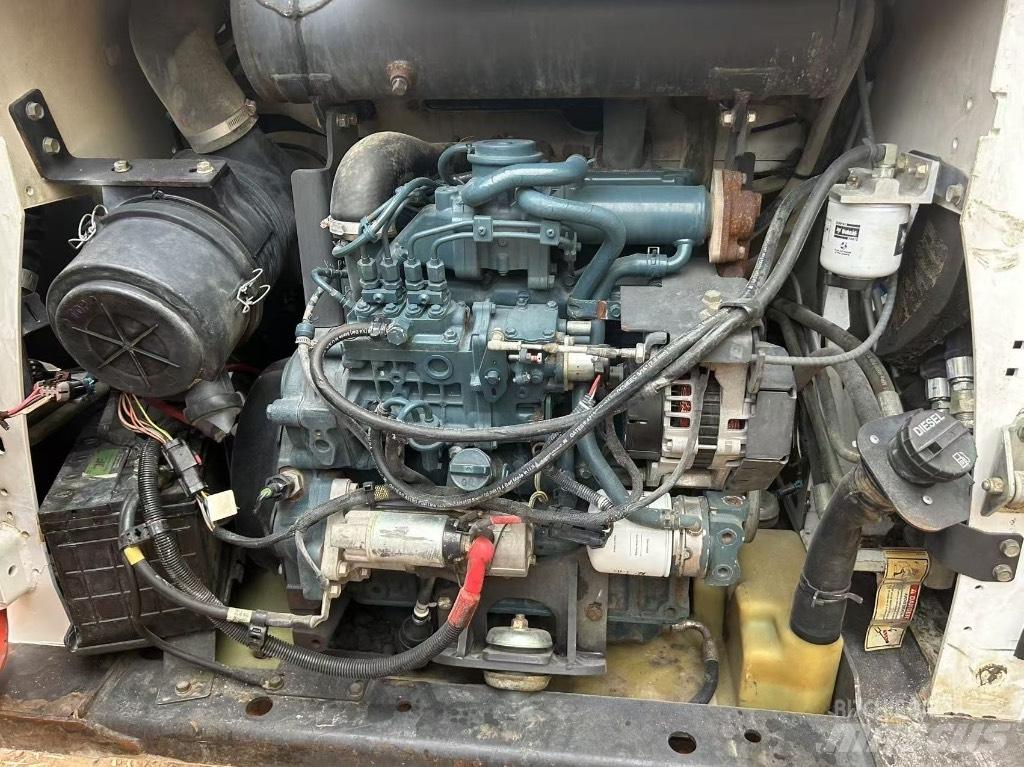 Bobcat S 550  스키드로더