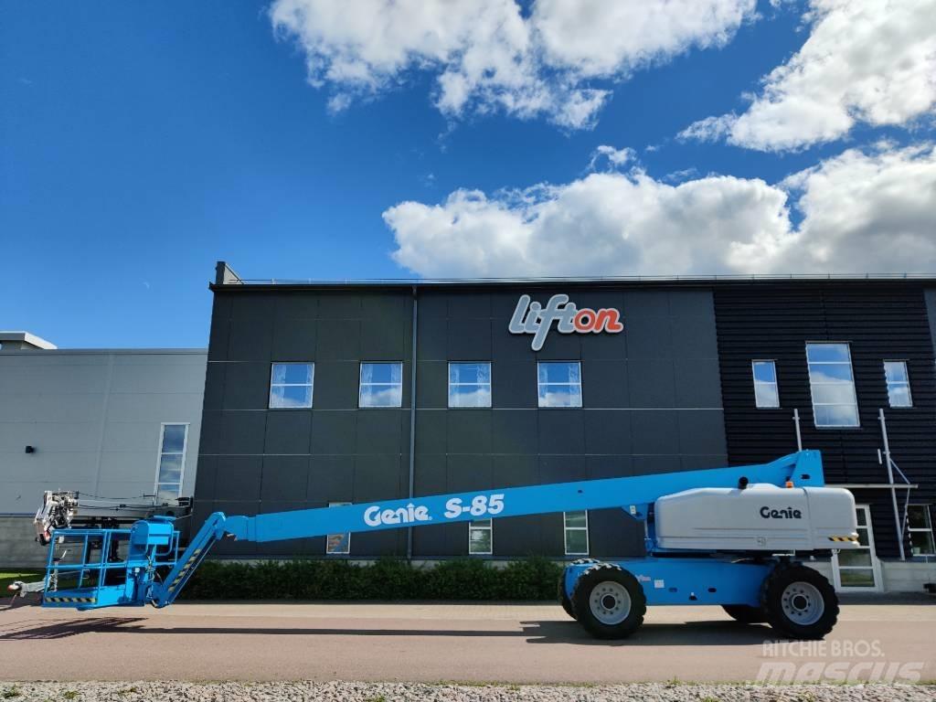 Genie S 85 Bomlift 관절형 전동이동 리프트