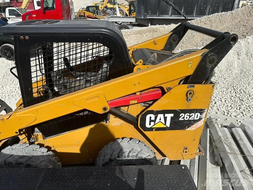 CAT 262 D  스키드로더