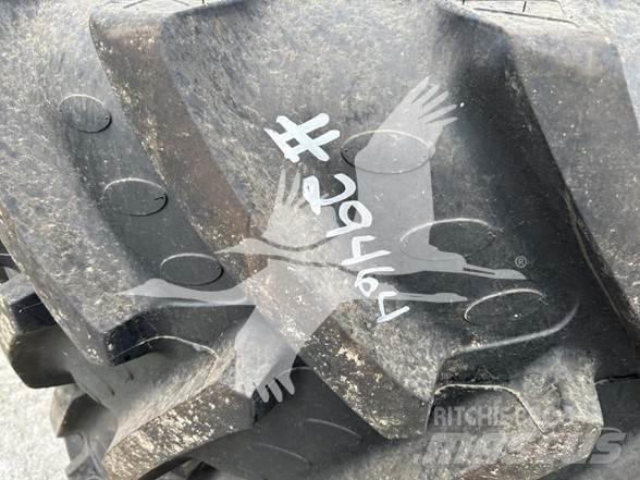 BKT 600/70R30 건설 장비 - 기타