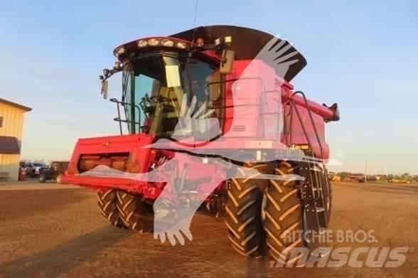 Case IH 8250 콤바인 수확기