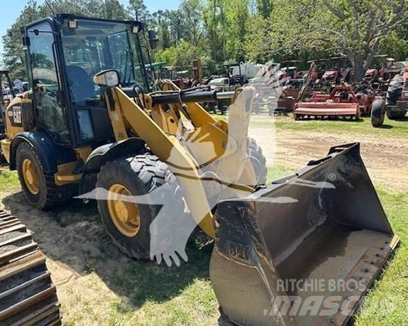 CAT 906M  휠로우더