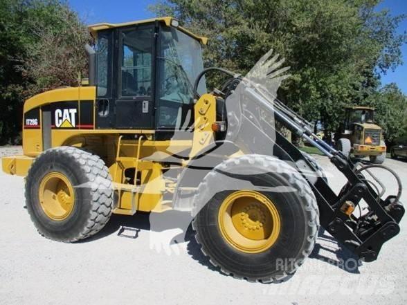 CAT IT28G  휠로우더
