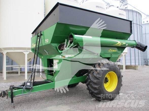 Demco 750 곡물용 카트
