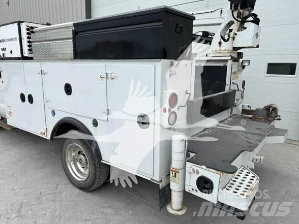 Ford F550 건설 장비 - 기타