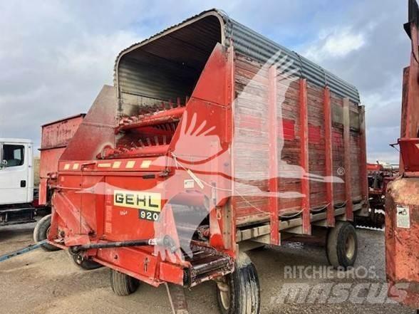Gehl BU920 로딩웨건