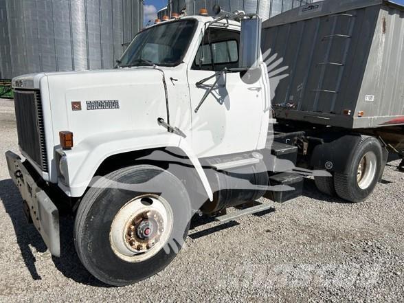 GMC BRIGADIER 트랙터 유닛