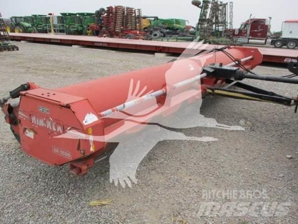 Hiniker AR2000 제초기