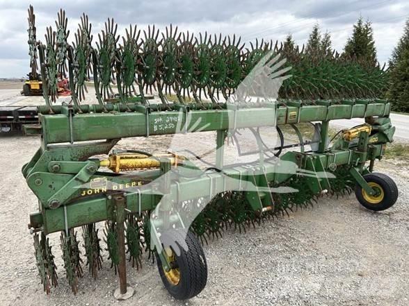 John Deere 400 기타 경작 기계 및 부속품
