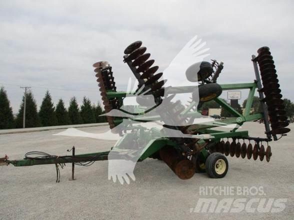 John Deere 630 디스크 하로우(쇄토기)