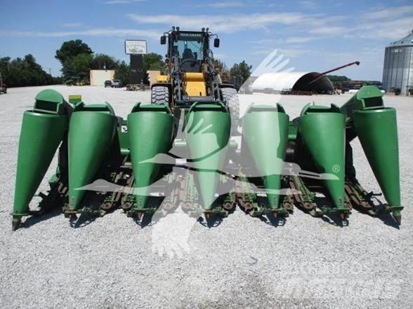 John Deere 693 콤바인 헤드