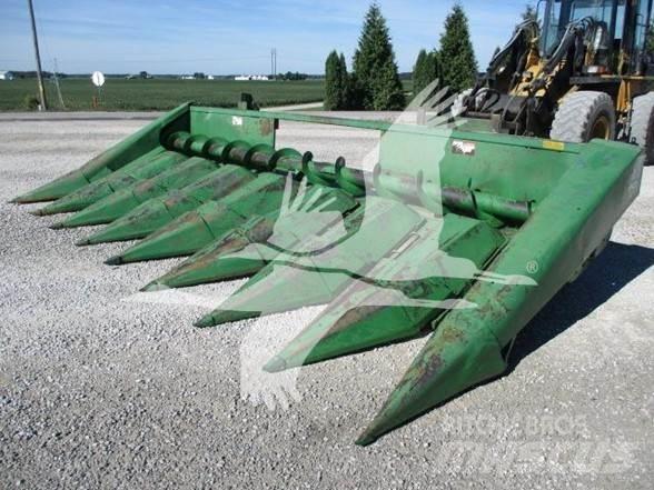 John Deere 843 콤바인 헤드