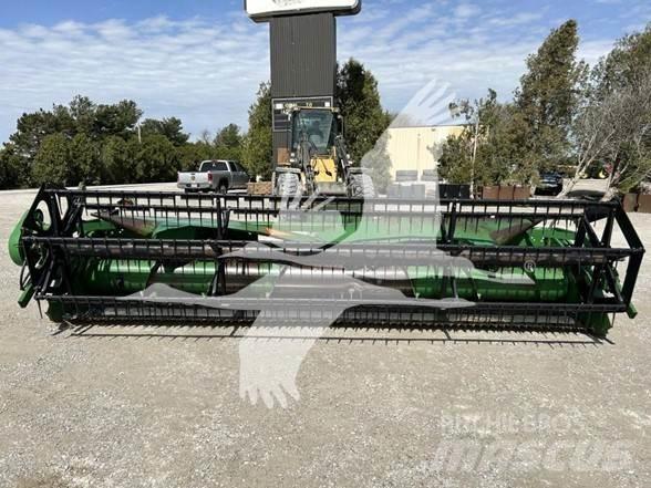 John Deere 918 콤바인 헤드