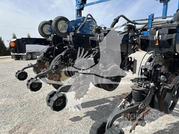 Kinze 3600 파종기