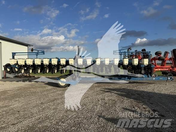 Kinze 3660 파종기