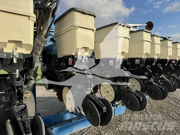 Kinze 3660 파종기