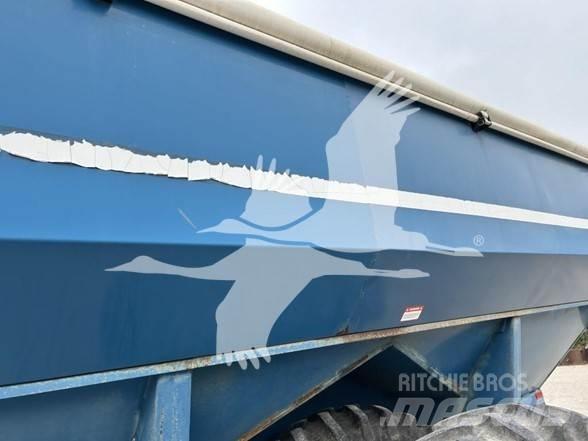 Kinze 840 곡물용 카트