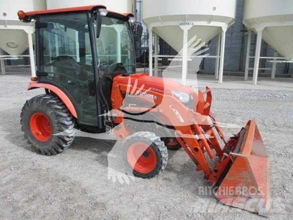 Kubota B3350 트랙터