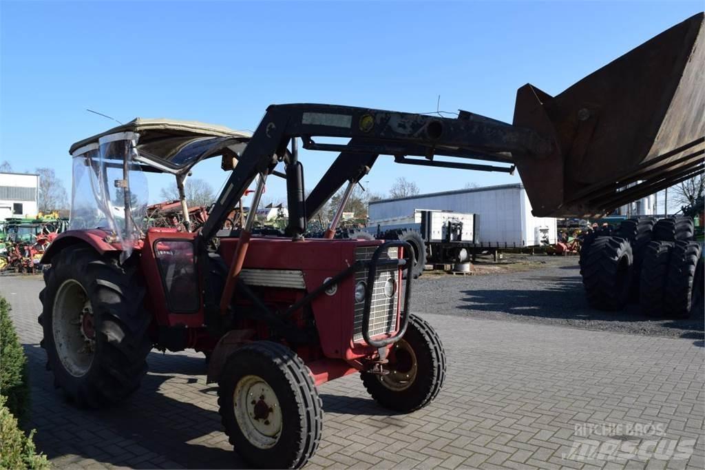 Case IH 624 트랙터