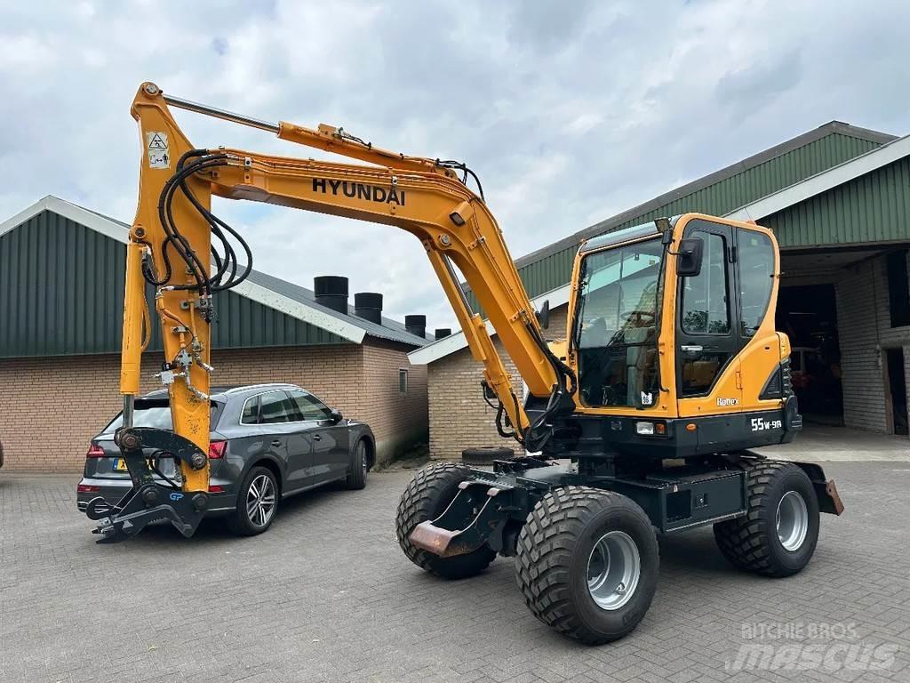 Hyundai 55W-9A  휠 굴삭기