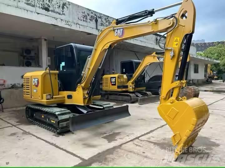 CAT 306 E2 소형 굴삭기 7톤 미만