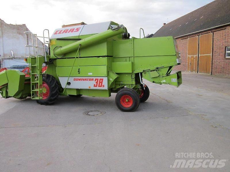 CLAAS Dominator 38 콤바인 수확기