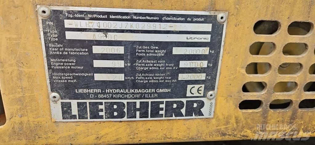 Liebherr A 900 C  휠 굴삭기