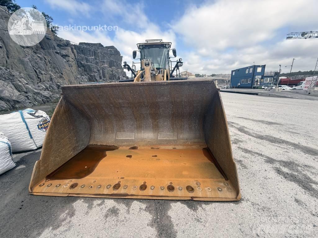 CAT 972 M  휠로우더
