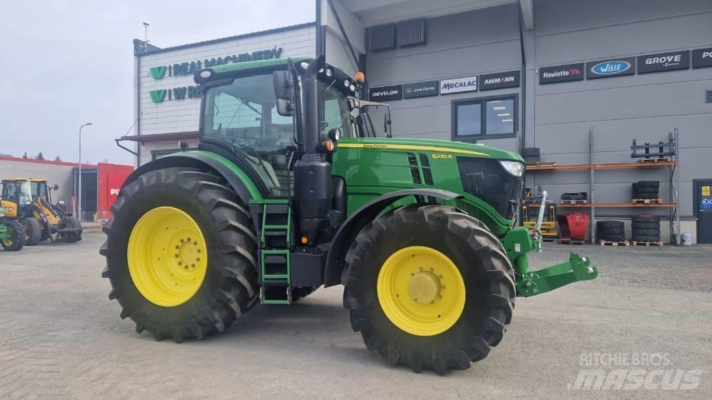 John Deere 6230 R 트랙터