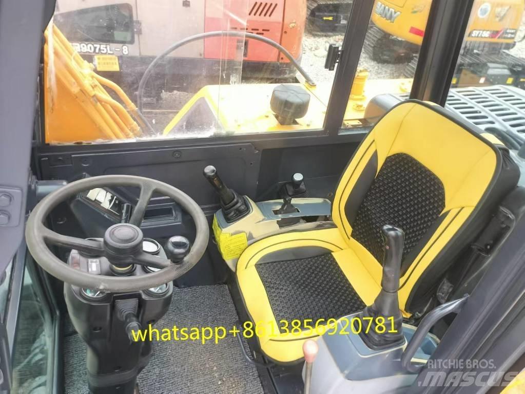 Xinyuan XYB75-9  휠 굴삭기