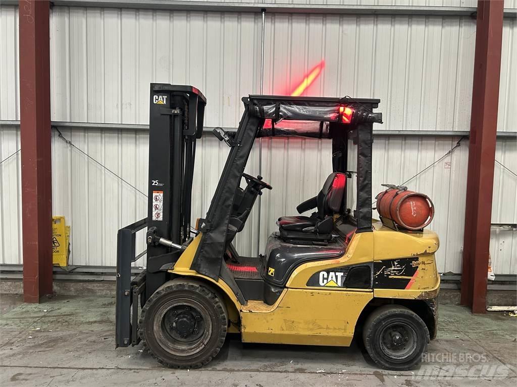 CAT GP35NT LPG 지게차