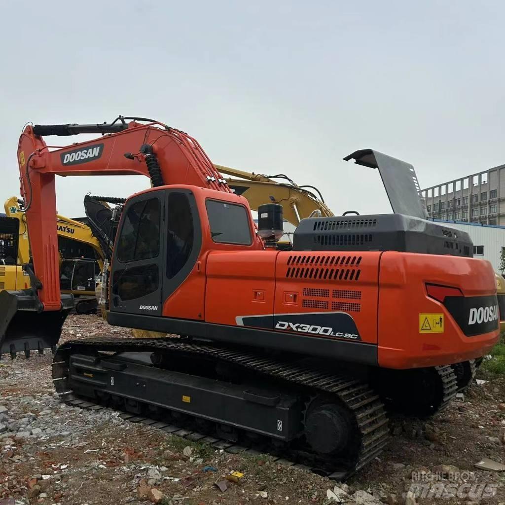Doosan DX 300 LC-9c 대형 굴삭기 29톤 이상