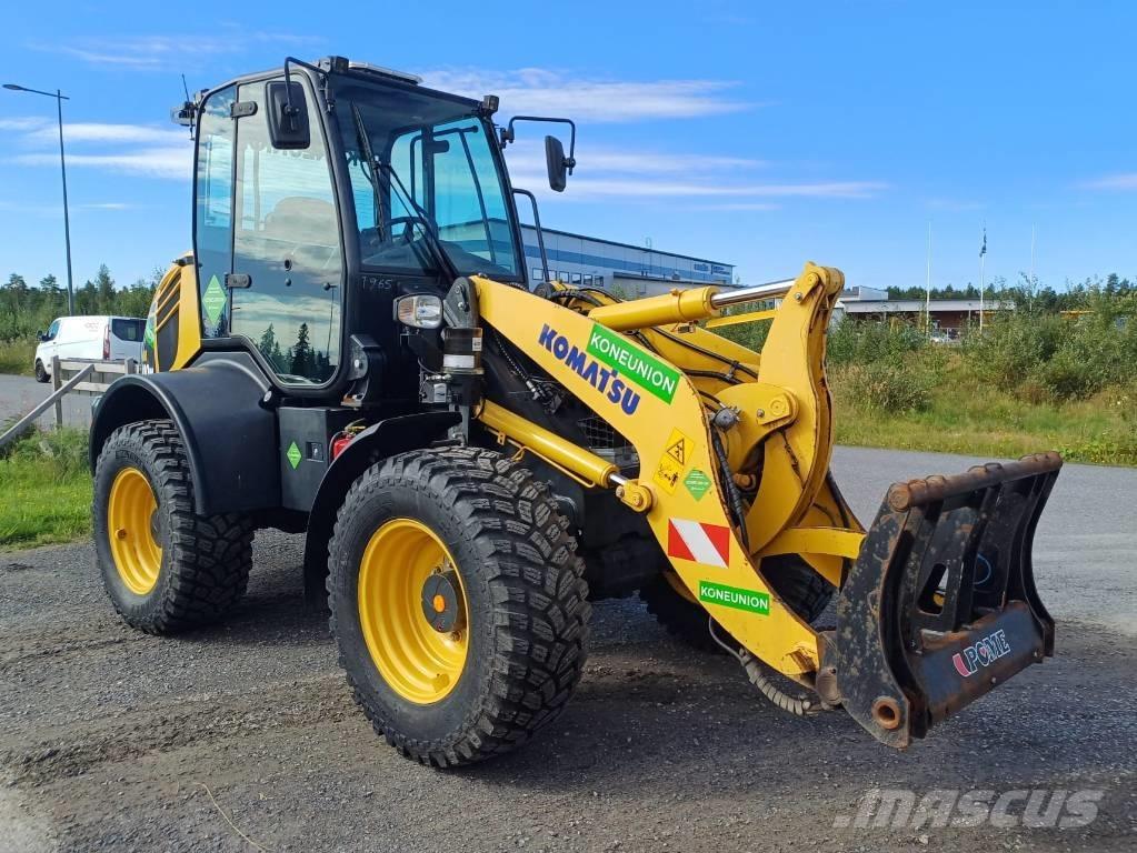 Komatsu WA 100 M-8  휠로우더