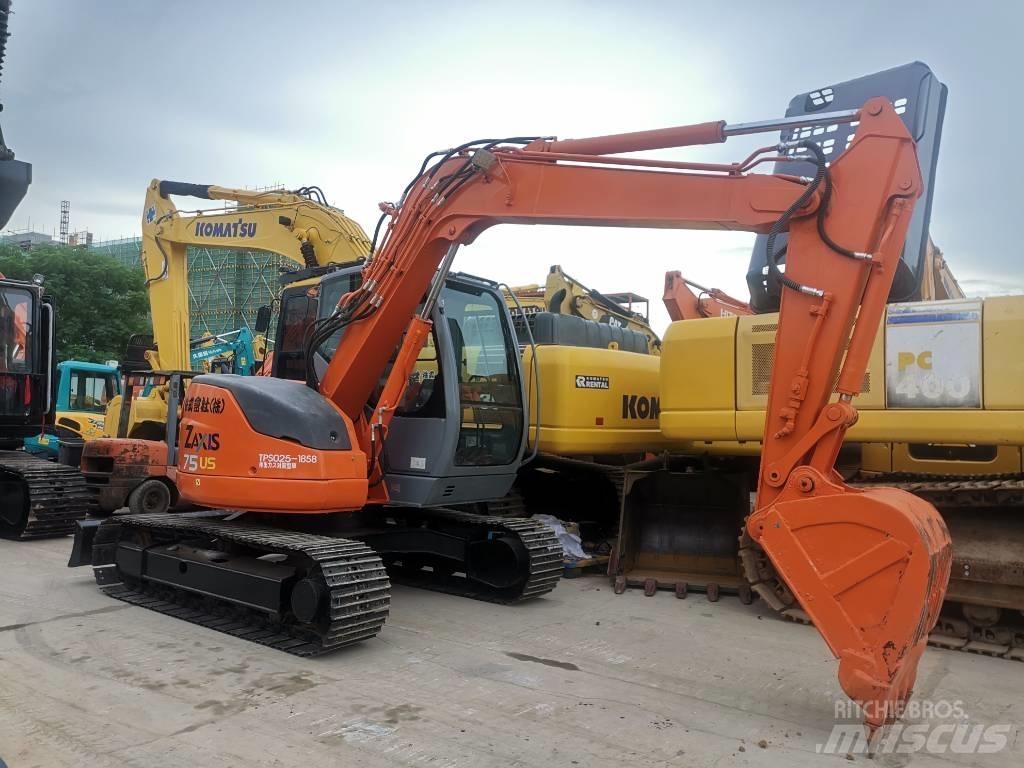 Hitachi ZX 75 대형 굴삭기 29톤 이상