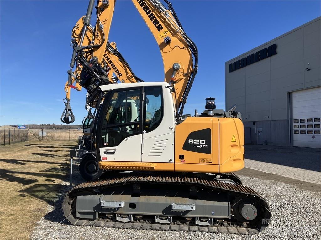 Liebherr R 920 LC 대형 굴삭기 29톤 이상