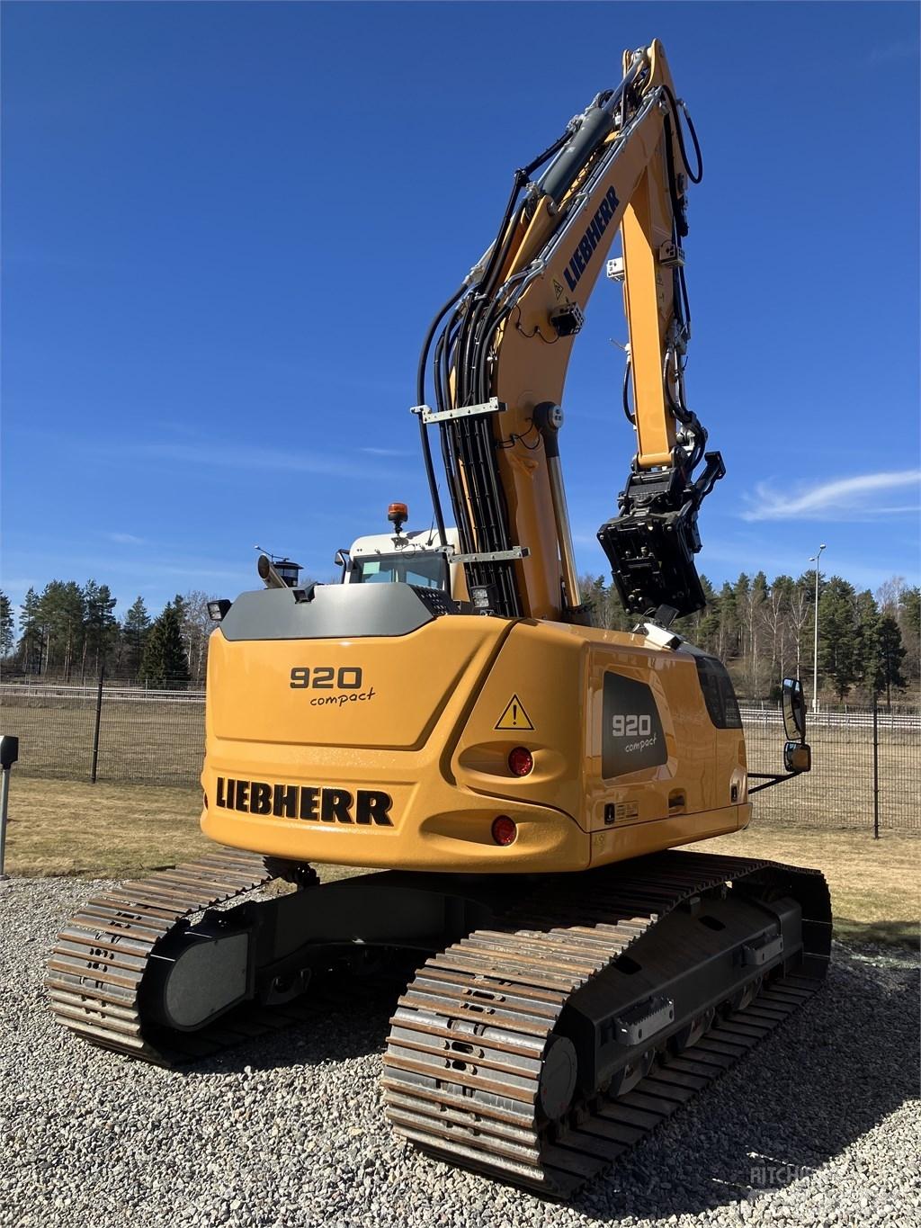 Liebherr R 920 LC 대형 굴삭기 29톤 이상