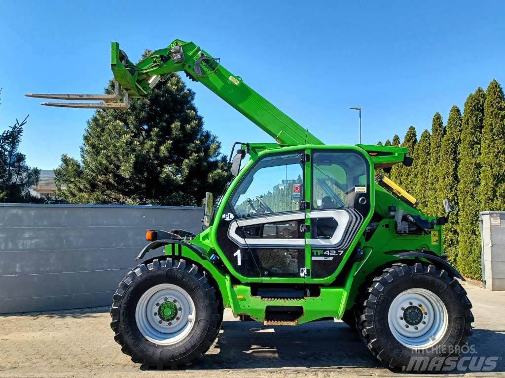 Merlo TF 42.7 텔러 핸들러
