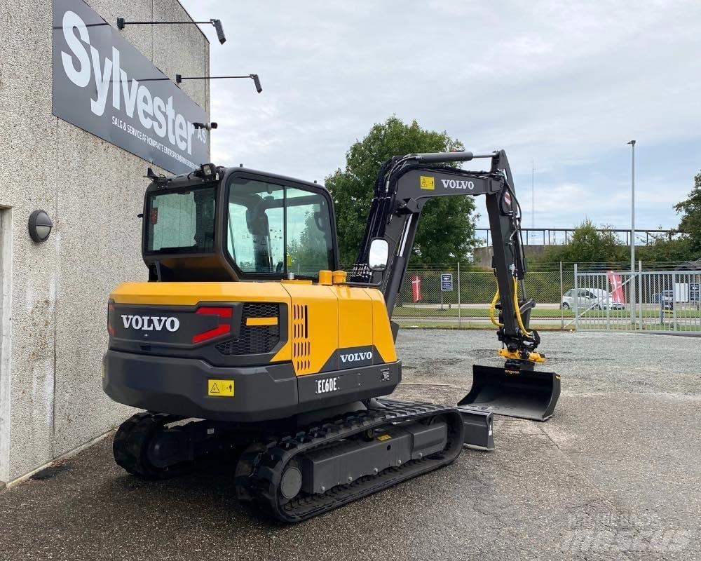 Volvo EC 60 E 중형굴삭기 7톤-28톤