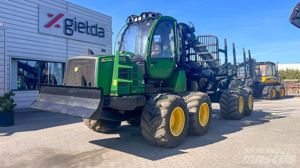 John Deere 1210E 원목 포워더
