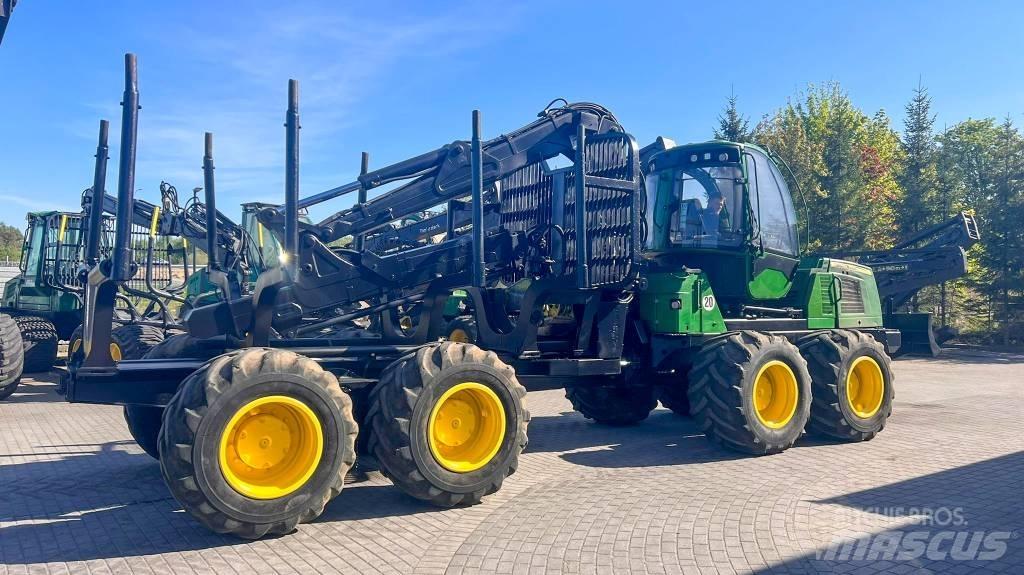 John Deere 1210E 원목 포워더
