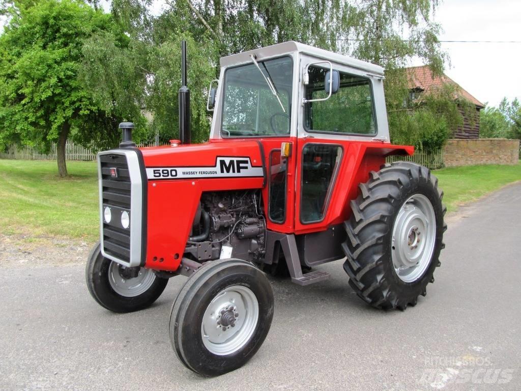 Massey Ferguson 590 트랙터