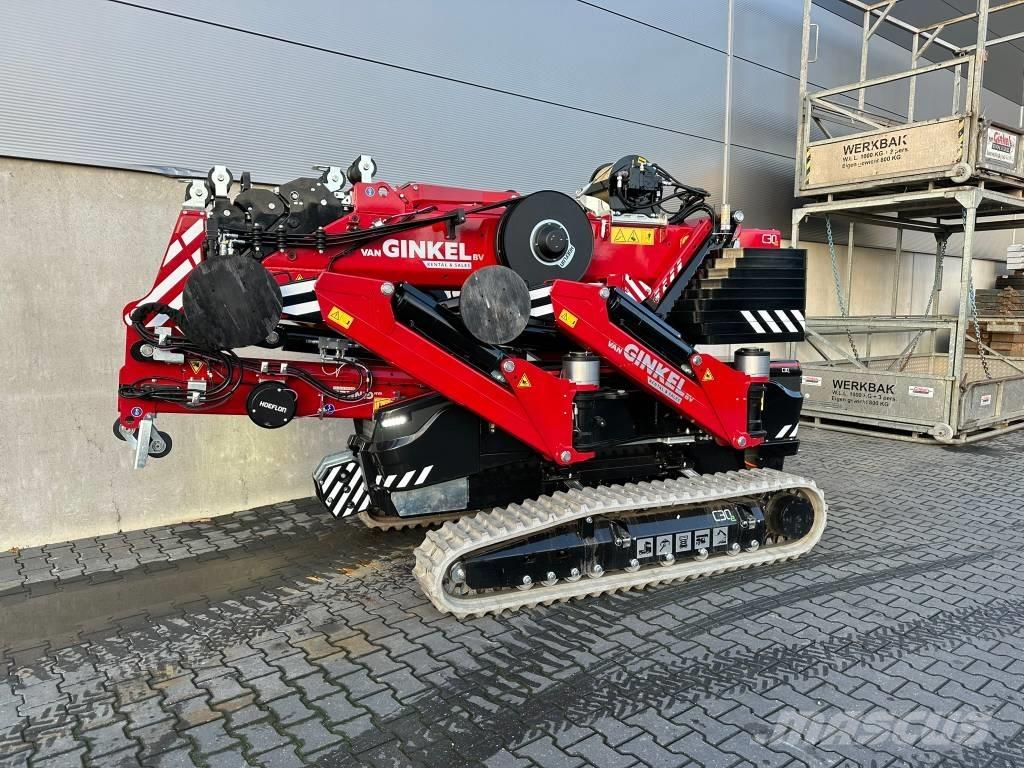 Hoeflon C30e 미니 크레인