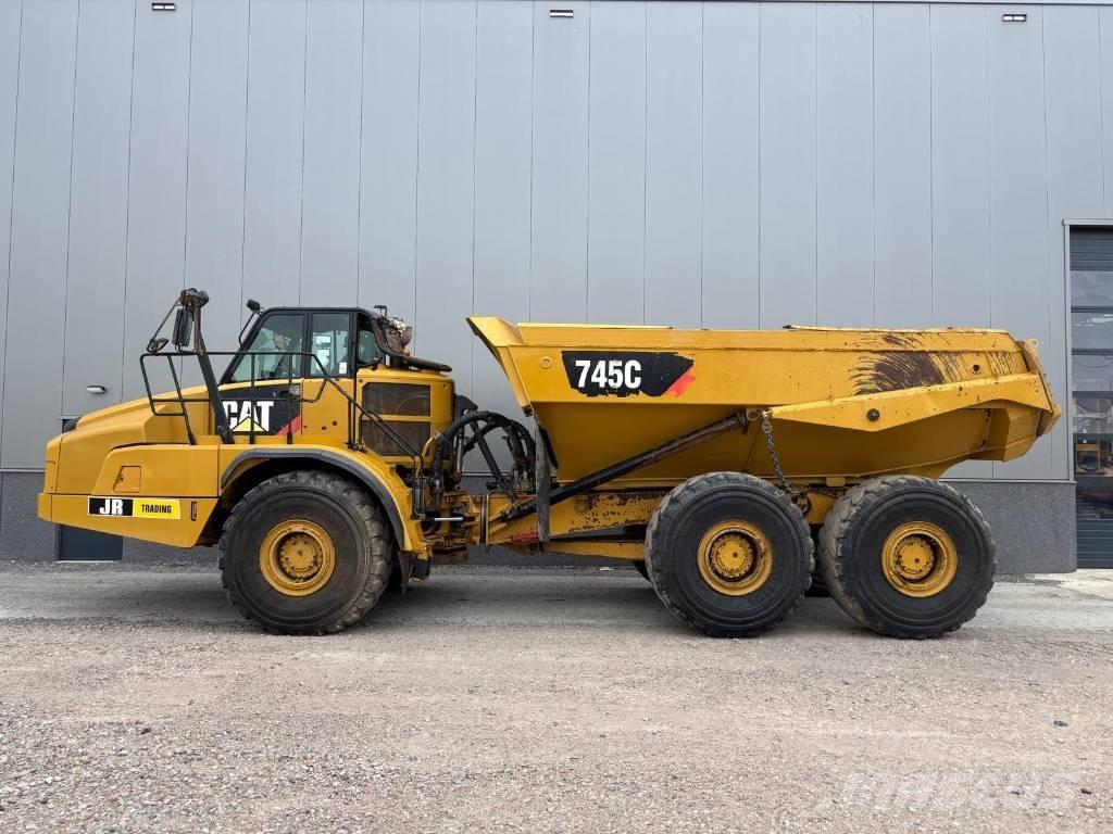 CAT 745 C 연결식 홀러