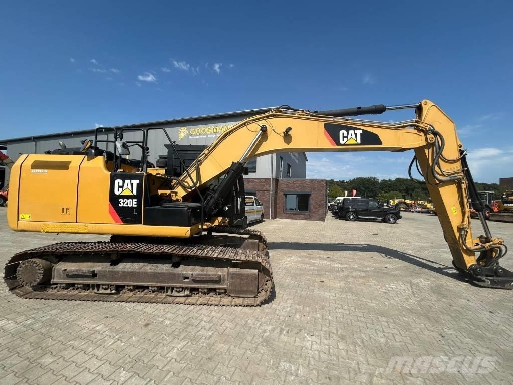 CAT 320 EL 대형 굴삭기 29톤 이상