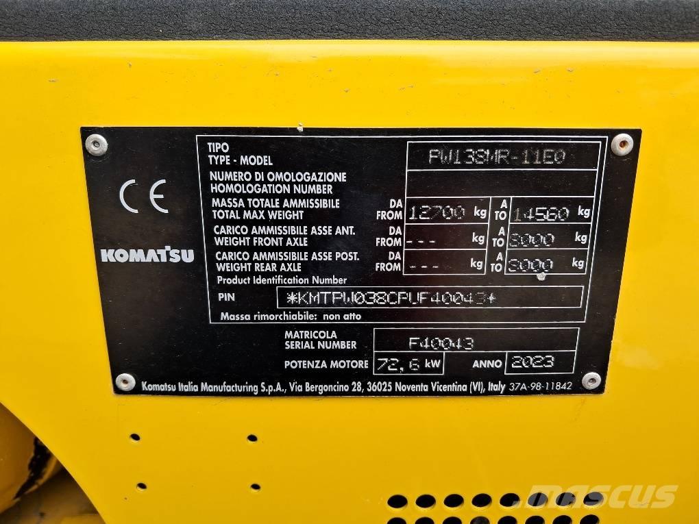 Komatsu PW138MR-11E0  휠 굴삭기