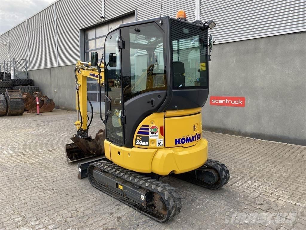 Komatsu PC24MR-5  휠 굴삭기