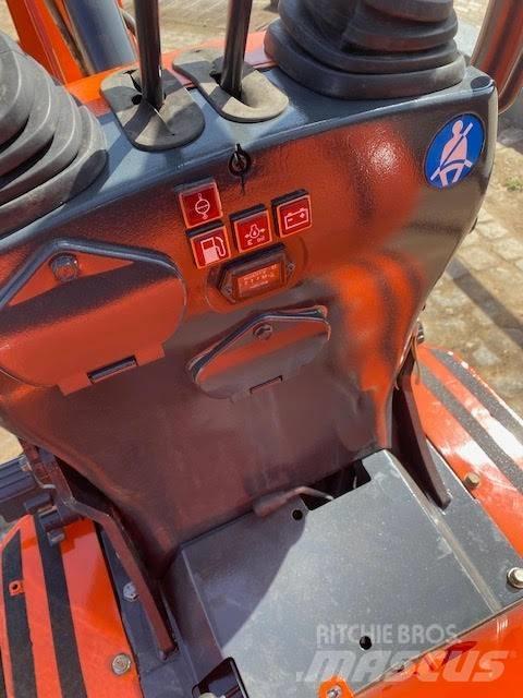 Kubota K 008-3 소형 굴삭기 7톤 미만