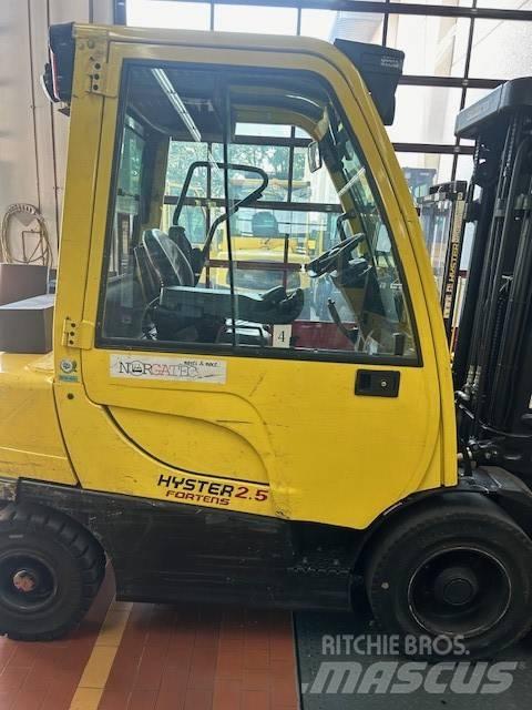 Hyster H2.5FT 디젤 지게차