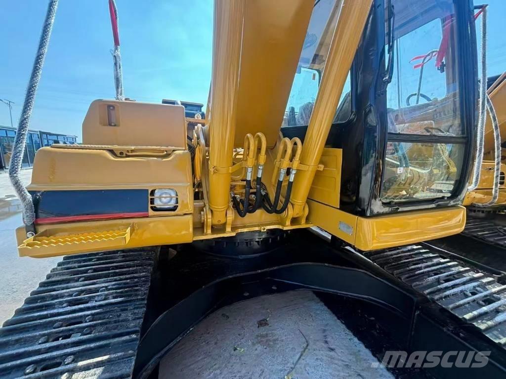 CAT 320 B L 대형 굴삭기 29톤 이상