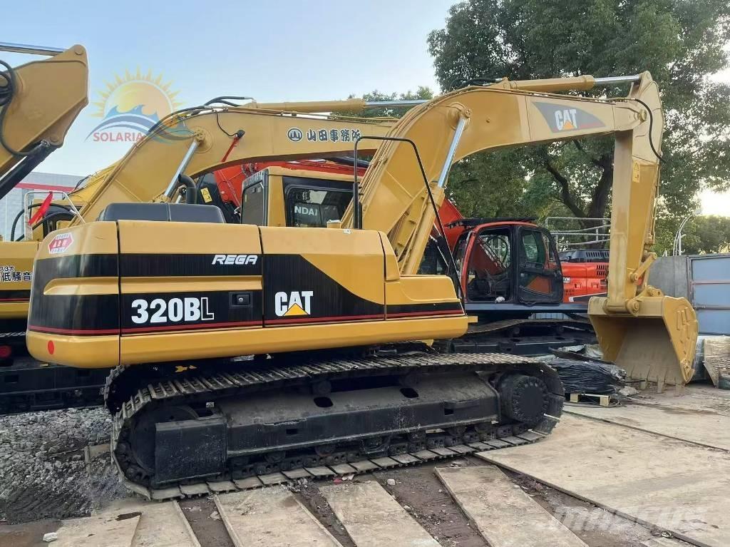CAT 320 B L 대형 굴삭기 29톤 이상